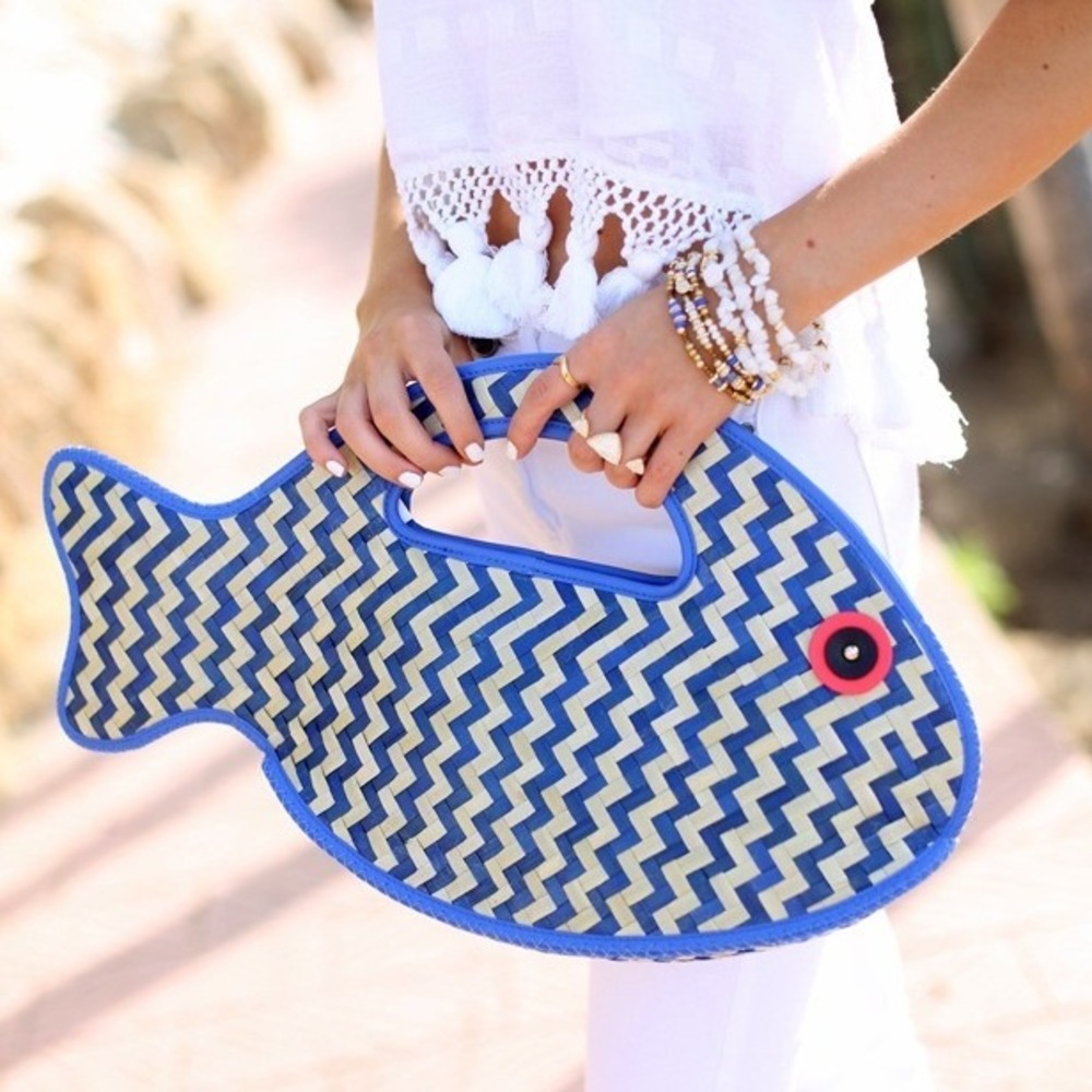 Kate Spade New York Splash Out Fish Tote Woven Straw Clutch Novelty Bag NEW